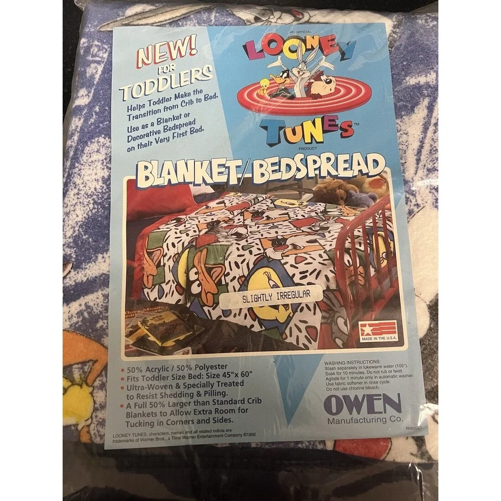 1992 Looney Tunes Blanket/Bedspread Toddlers 45x60 Slightly Irregular Made In US